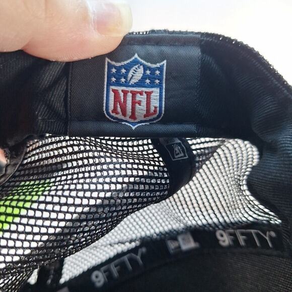 Denver Broncos New Era 9FIFTY Trucker/Mesh Hat Cap Snapback Black Orange - Picture 8 of 8